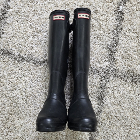 Hunter Black Tall Boots Size 8M/9F - Picture 2 of 8